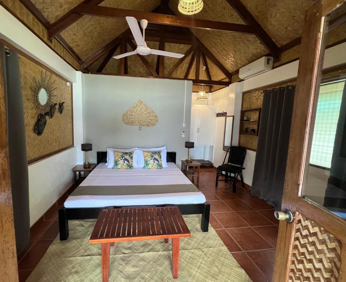 Golden Monkey Beach Hotel Эль-Нидо Экстерьер фото