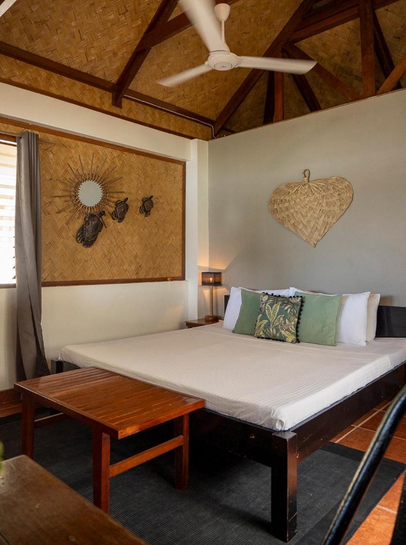 Golden Monkey Beach Hotel Эль-Нидо Экстерьер фото